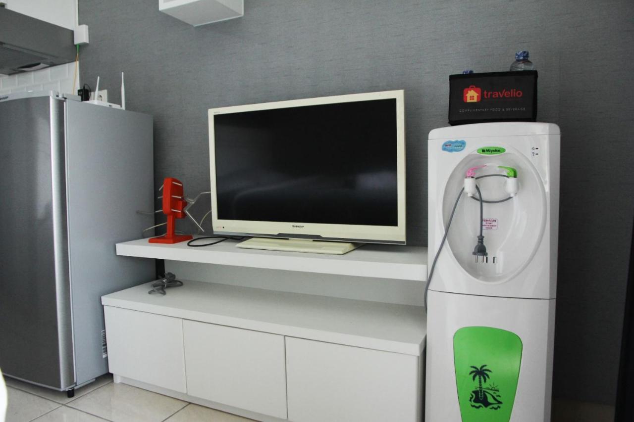 Modern And Comfortable Studio Apartment Springlake Summarecon Near Summarecon By Travelio Bekasi Eksteriør bilde